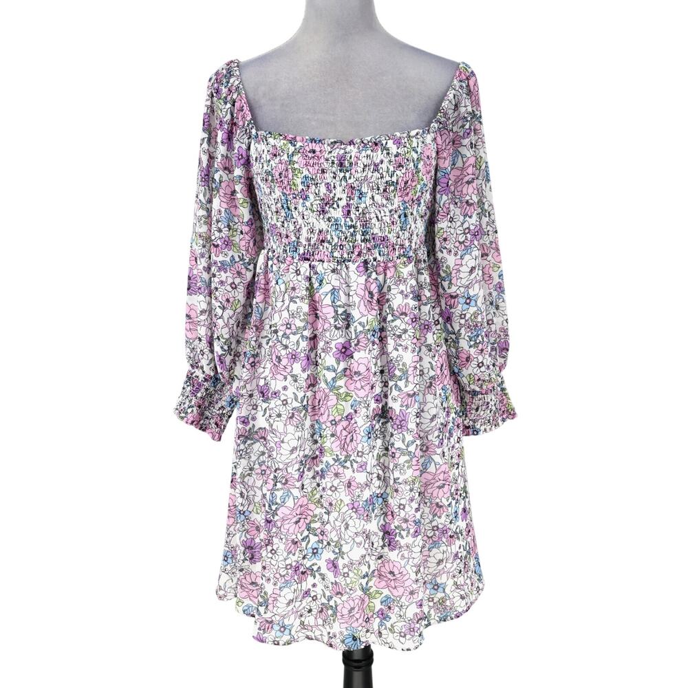 BCBGeneration Dress Womens 6 White Pink Floral Smocked Square Neck bcbg